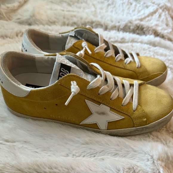 Golden Goose Yellow Sneakers with White Accents Mustard 37 Womens - Picture 1 of 13